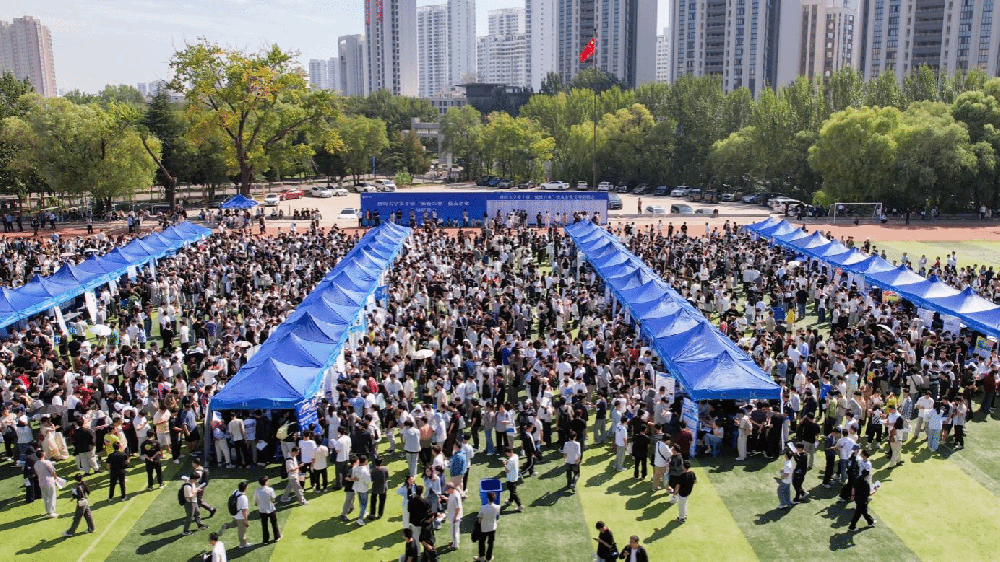 十坤传感圆满完成秋季校招：走进燕大与清华精仪系